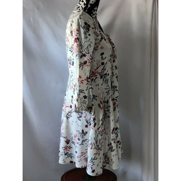 Mudd Womens Floral Quarter‎ 3/4 Sleeve Dress Tie V-Neck White Size Small - Picture 2 of 10